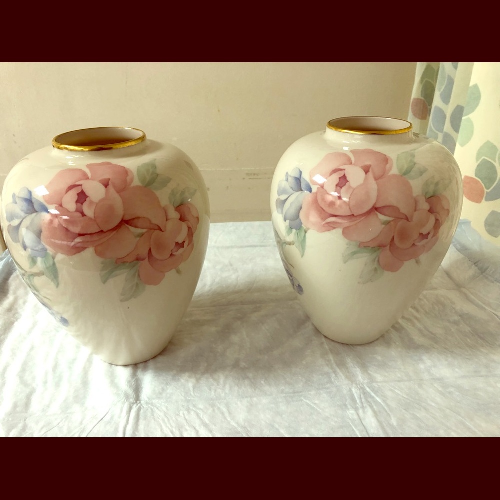 Lenox Chatsworth Vase